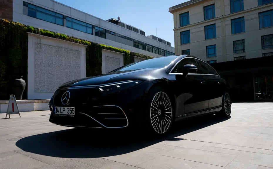 Istanbul airport wheelchair accessible transfer