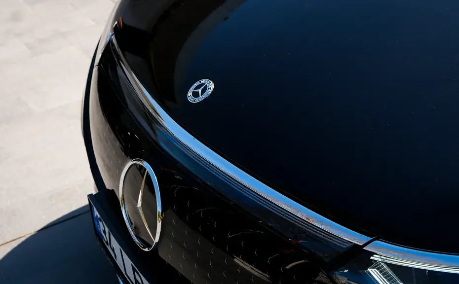 Istanbul family transfer with child seat